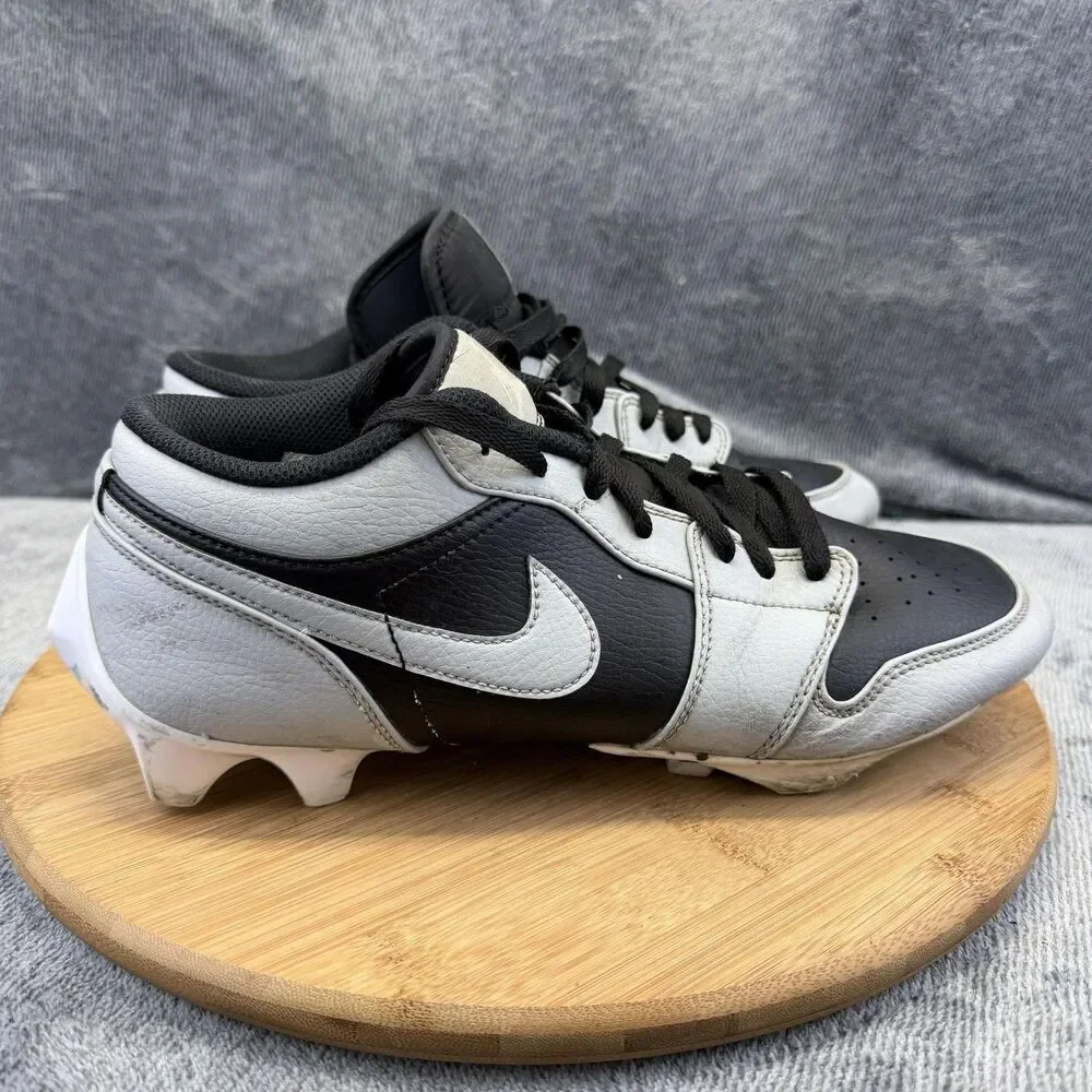 Jordan Shoes Mens Size 10 Black White Football Cleats FJ6245-002 Sneakers